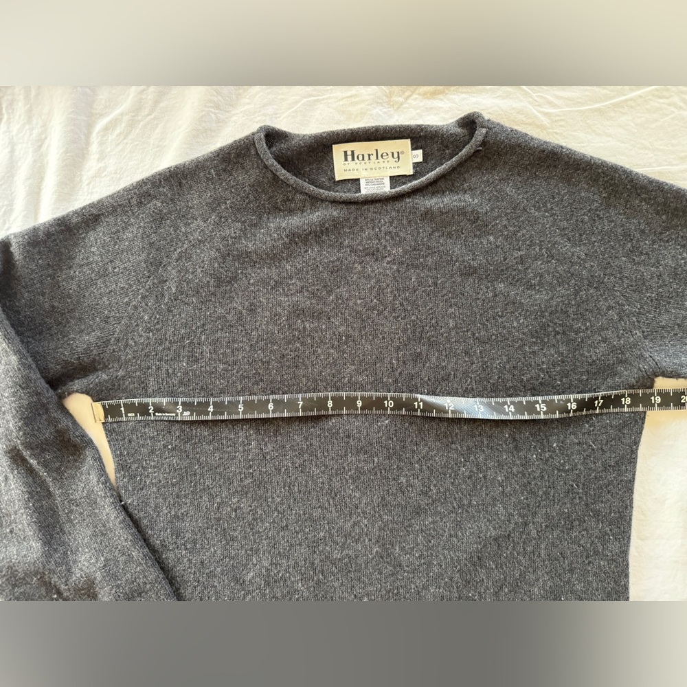 Harley of Scotland Women’s Cashmere/ Merino Rolled Neck Sweater - Small - Picture 5 of 10